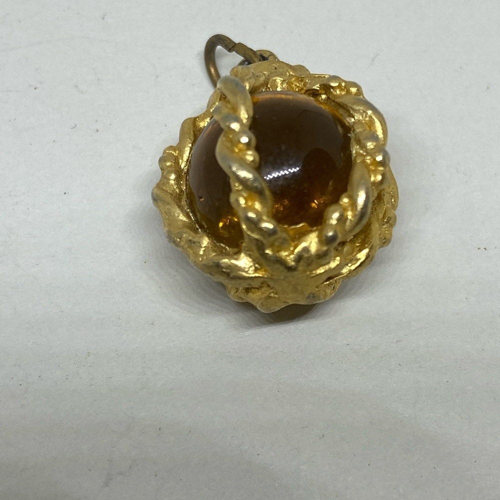 Vintage Pendant​ - Picture 8 of 9
